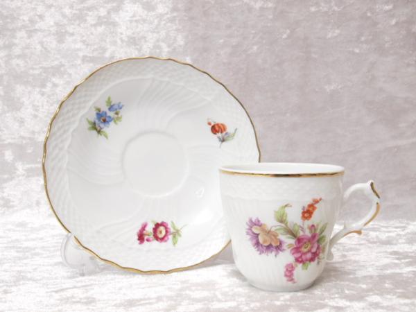 リチャードジノリ ベッキオシェイプ 花柄 カップ&ソーサー リチャードジノリ ベッキオシェイプ 花柄 カップ&ソーサー