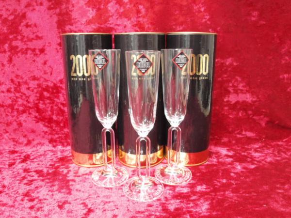リーデル 2000ミレニアム シャンパングラス リーデル 2000ミレニアム シャンパングラス