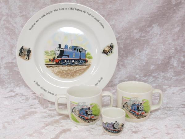 WEDGWOOD ウェッジウッド 機関車トーマス マグカップ WEDGWOOD ウェッジウッド 機関車トーマス マグカップ